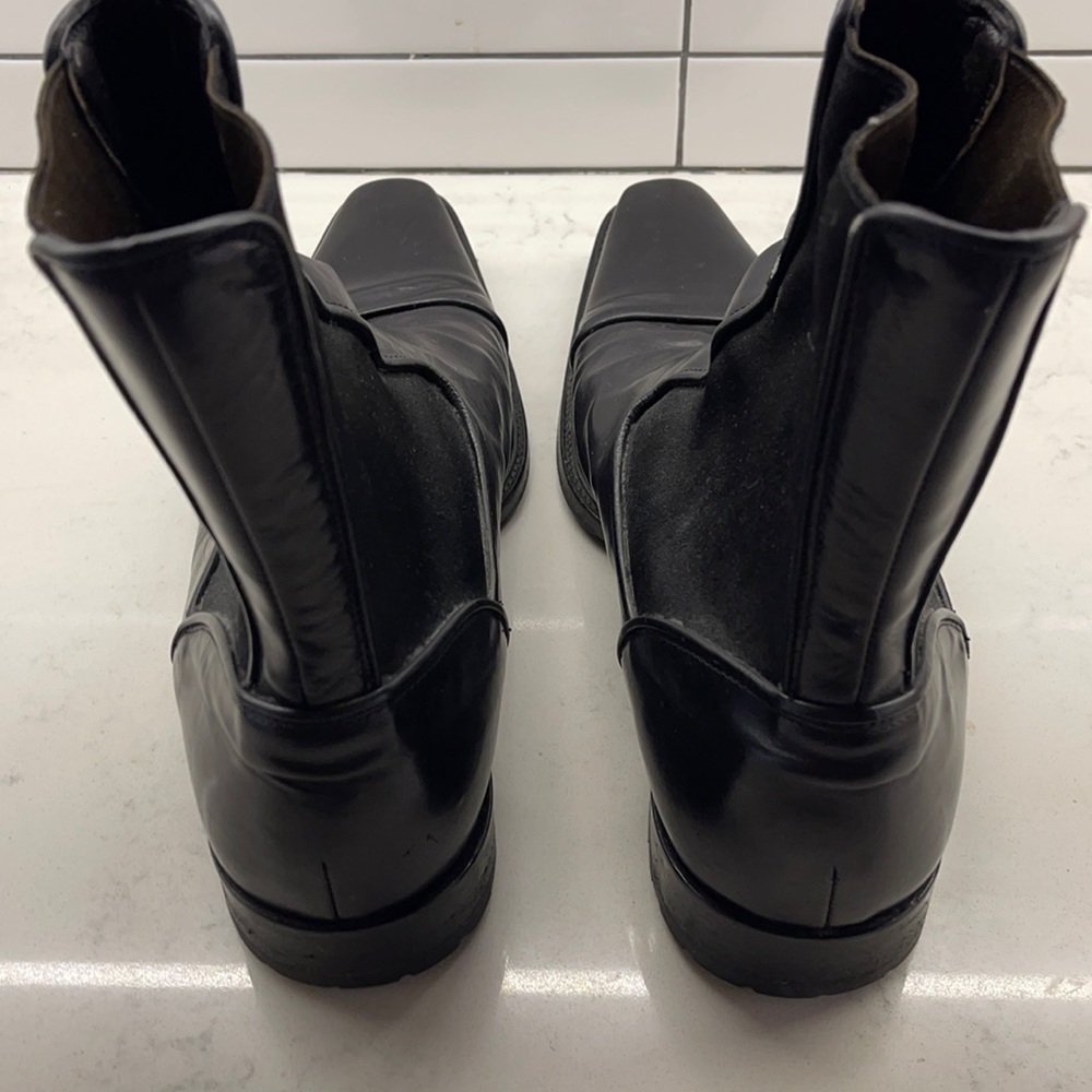 Dolce & Gabbana Leather Chelsea Boots